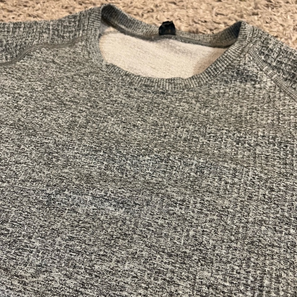 Lululemon “Engineered Warmth” Sweatshirt/Sweater